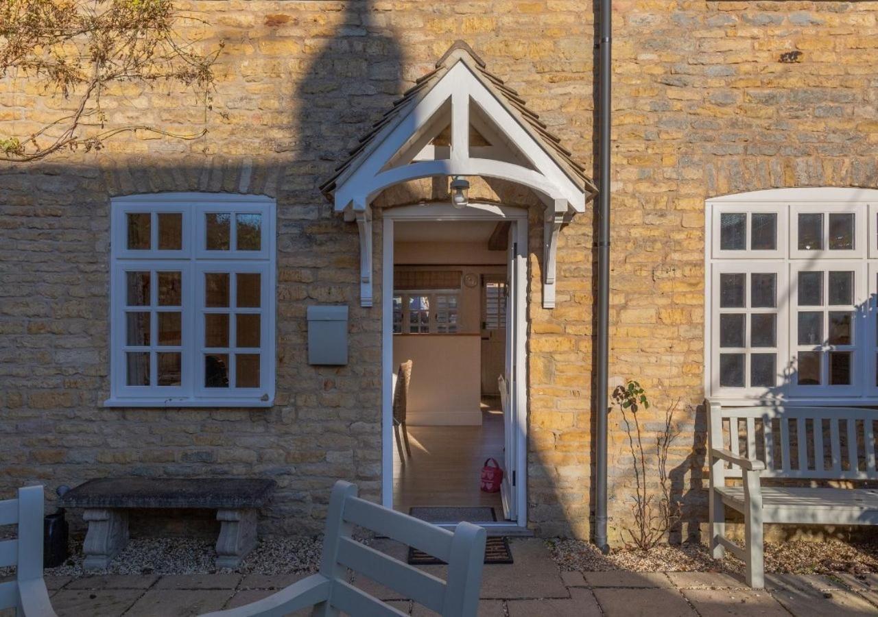 Jasmine Cottage - 2 Bedroom In Heart Of Bourton! Eksteriør billede