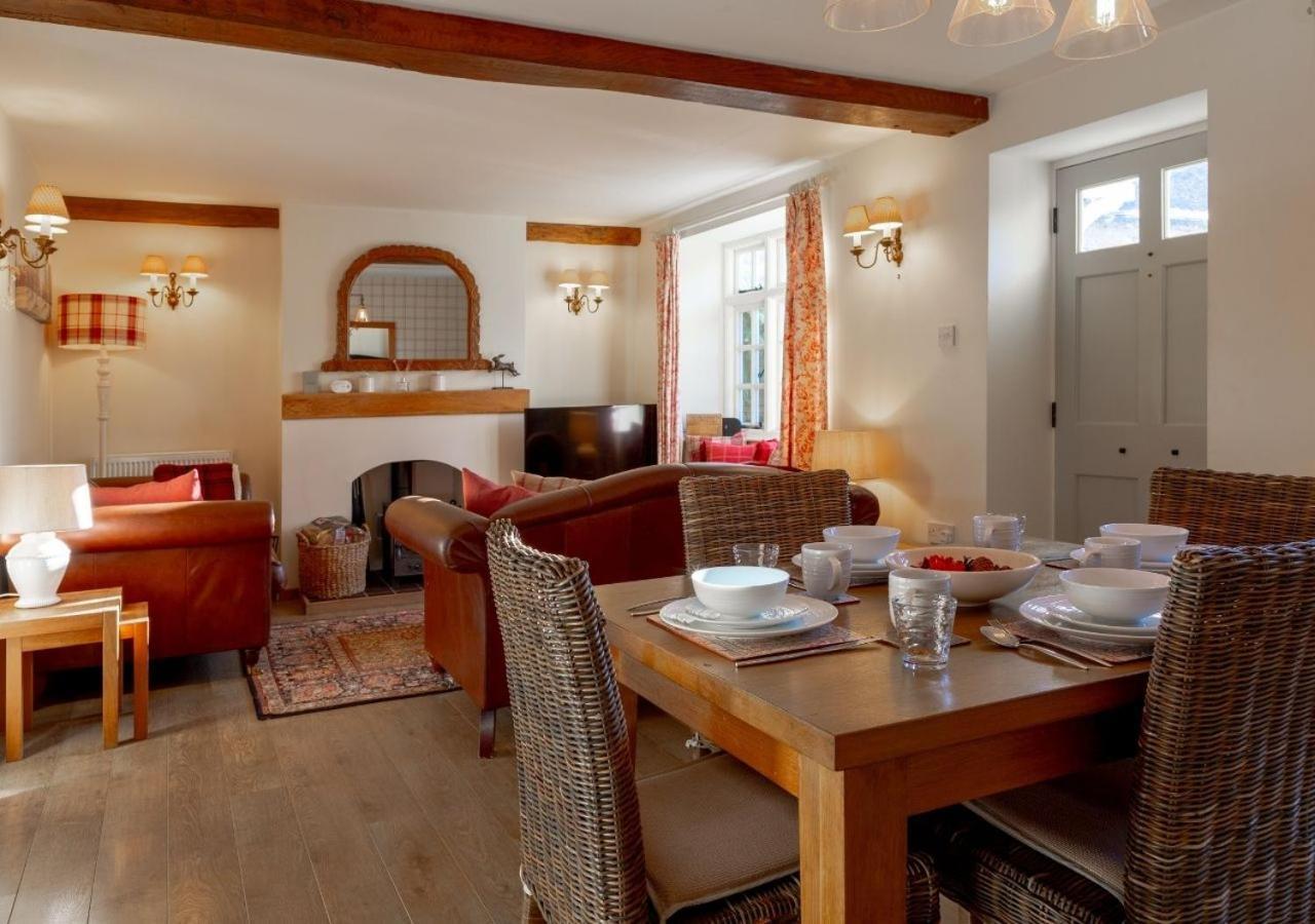 Jasmine Cottage - 2 Bedroom In Heart Of Bourton! Eksteriør billede