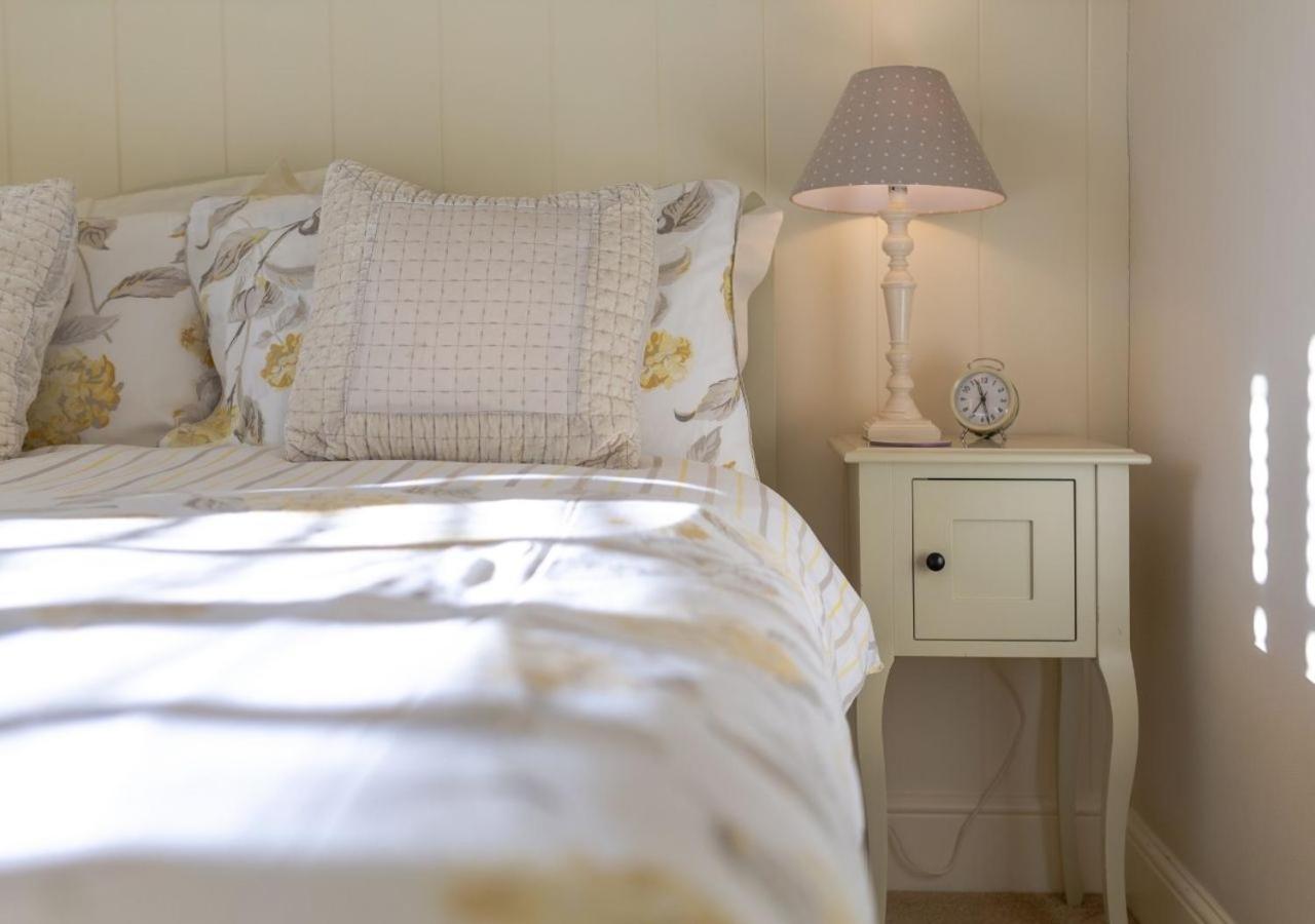 Jasmine Cottage - 2 Bedroom In Heart Of Bourton! Eksteriør billede